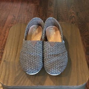 TOMS, brown slip-on